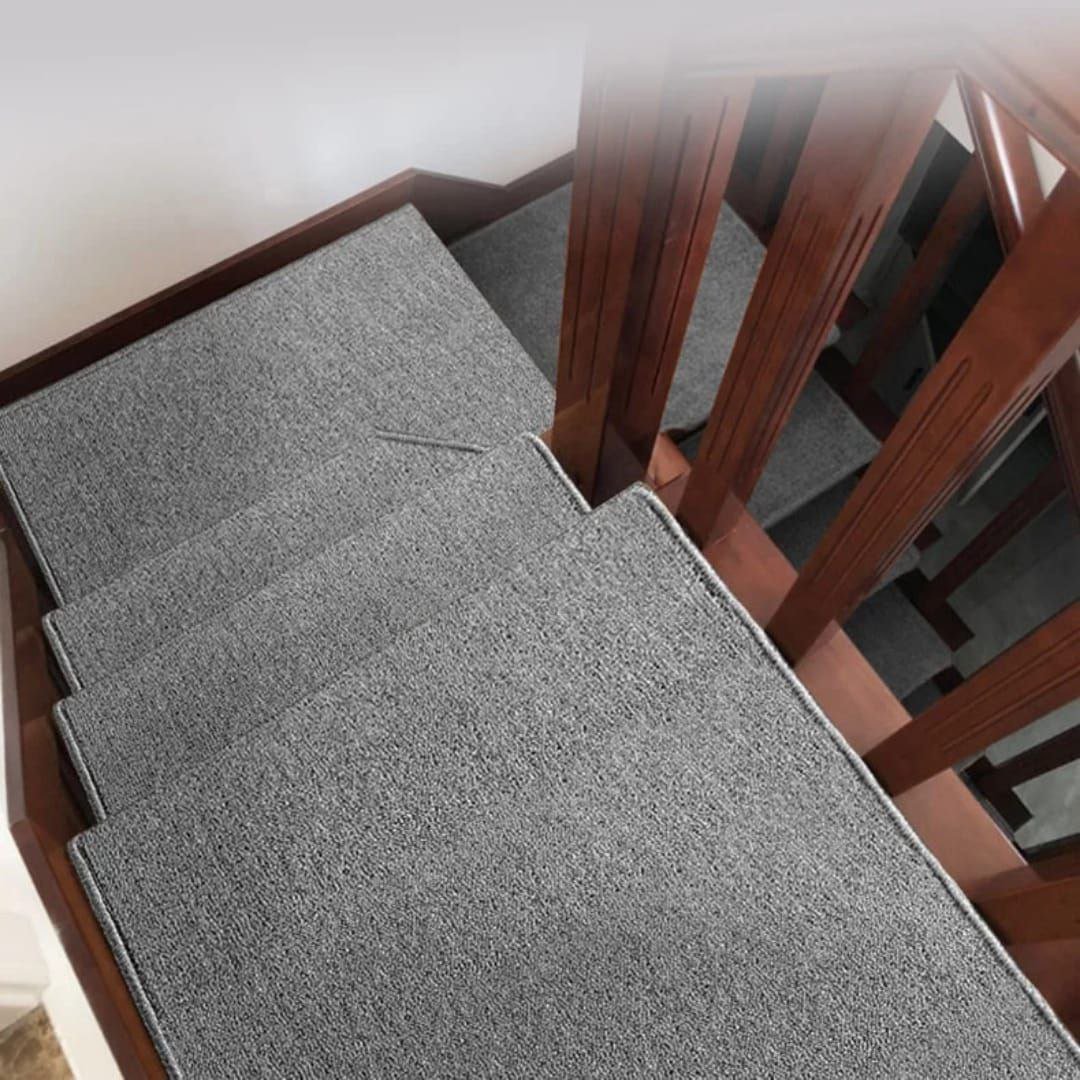 Sophisticated Grey Delta 4mm Premium Wall to Wall Carpeting: Durable, Stylish & Affordable